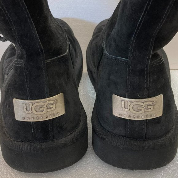 UGG Black and Cream Winter Boots - Picture 3 of 7